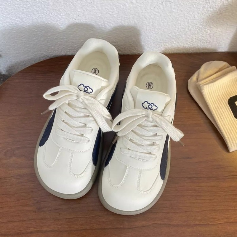 Vintage Women Chunky Sneakers  - Guipure Lace Panel recension och pris