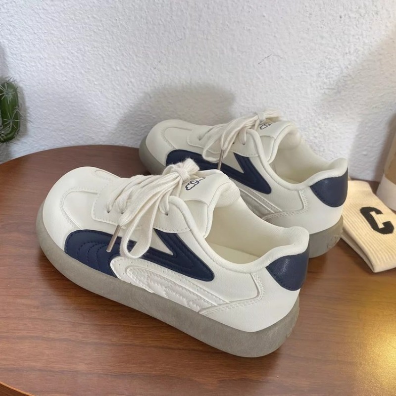 Vintage Women Chunky Sneakers  - Guipure Lace Panel recension och pris